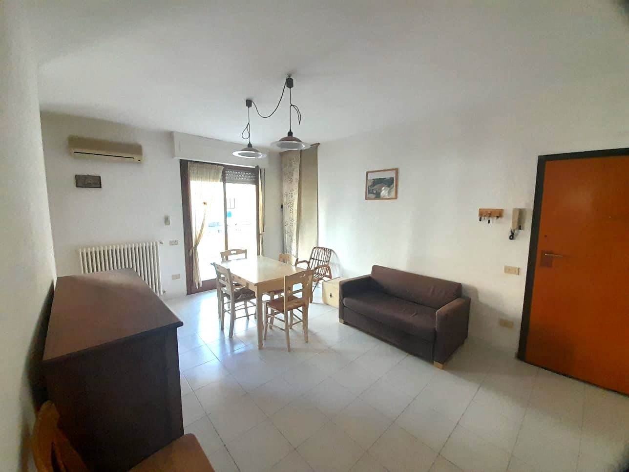 appartamento in vendita a Cecina