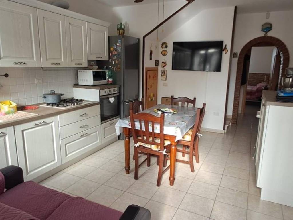 appartamento in vendita a Cecina