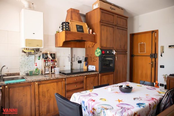 appartamento in vendita a Cecina