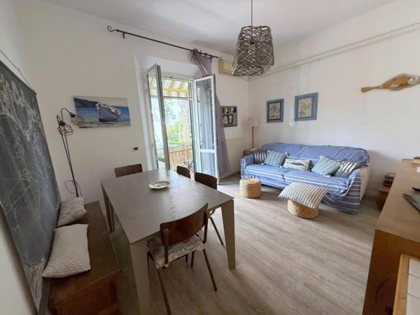 appartamento in vendita a Cecina
