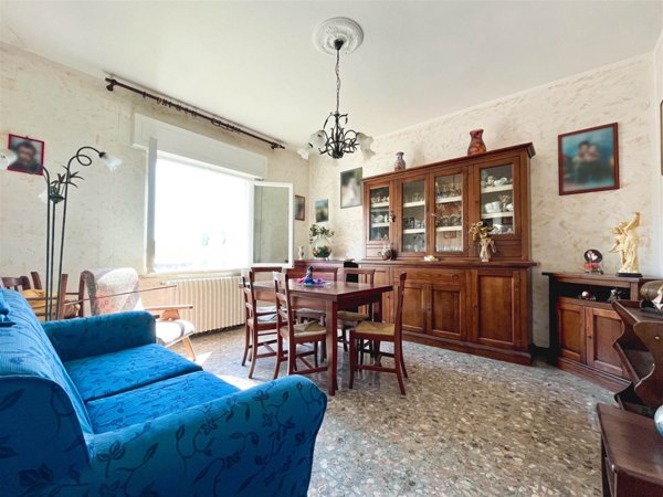 appartamento in vendita a Cecina