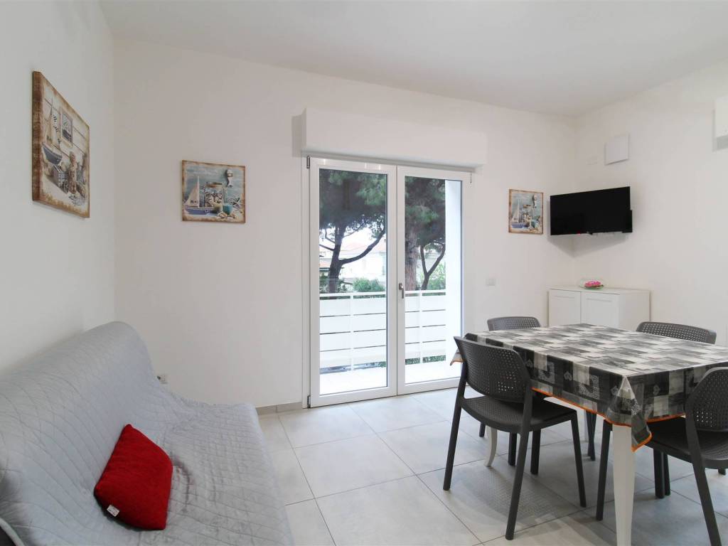 appartamento in vendita a Cecina