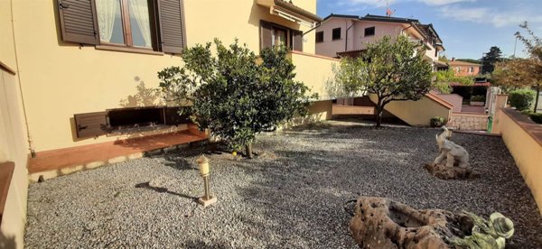appartamento in vendita a Cecina
