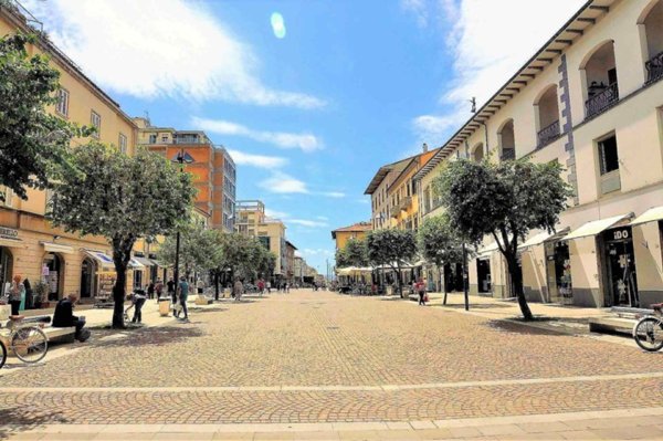 appartamento in vendita a Cecina