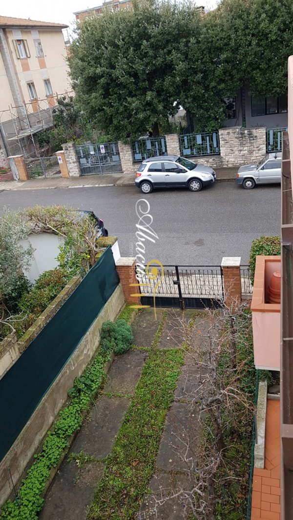 appartamento in vendita a Cecina