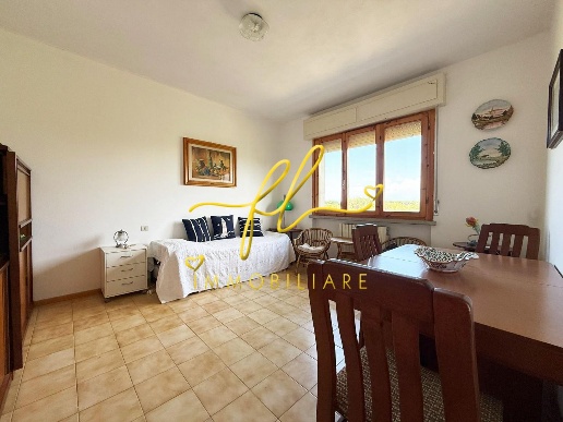 appartamento in vendita a Cecina