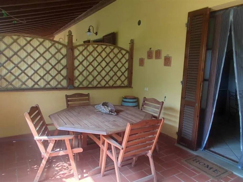 appartamento in vendita a Cecina