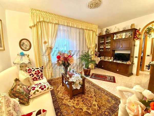 appartamento in vendita a Cecina