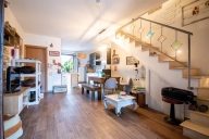 casa indipendente in vendita a Cecina