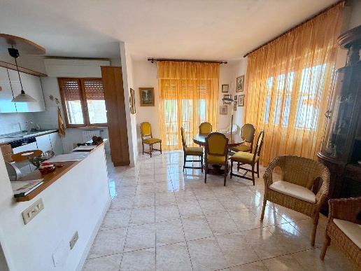 appartamento in vendita a Cecina
