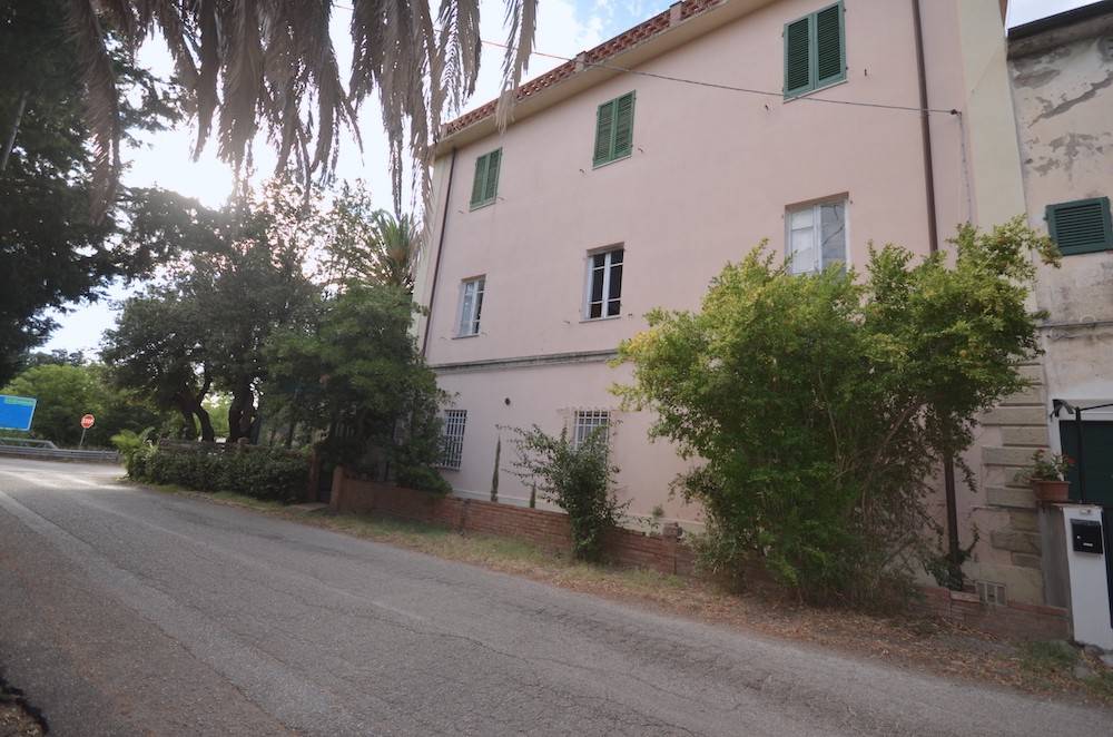 appartamento in vendita a Cecina