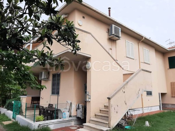appartamento in vendita a Cecina