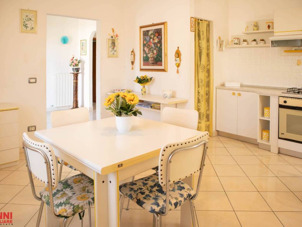 appartamento in vendita a Cecina