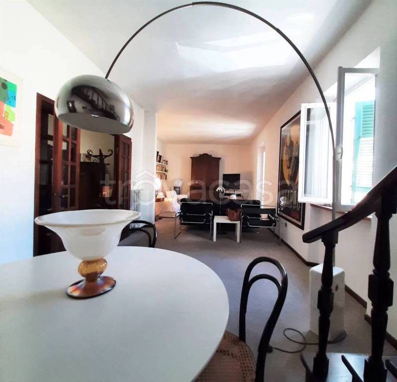 appartamento in vendita a Cecina