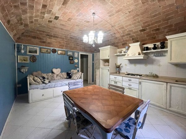 appartamento in vendita a Cecina