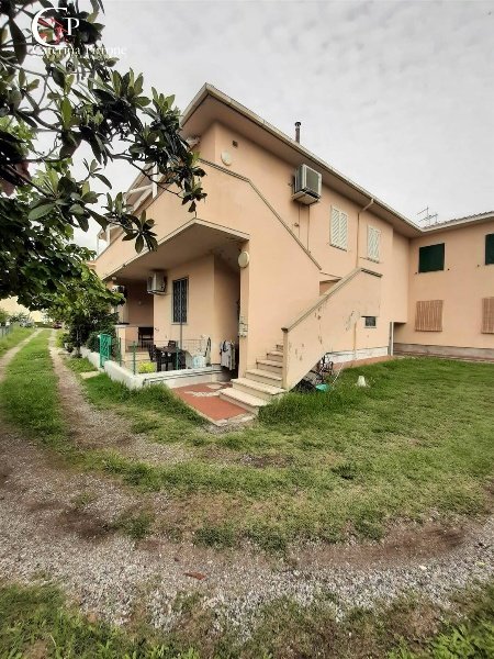 appartamento in vendita a Cecina