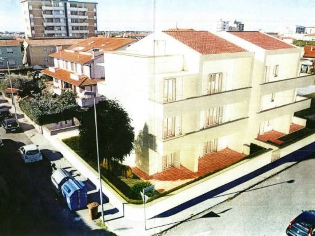 appartamento in vendita a Cecina