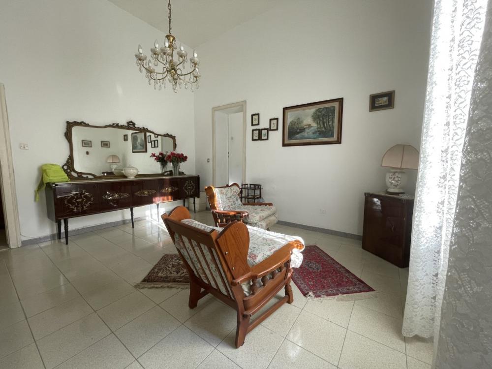 appartamento in vendita a Cecina