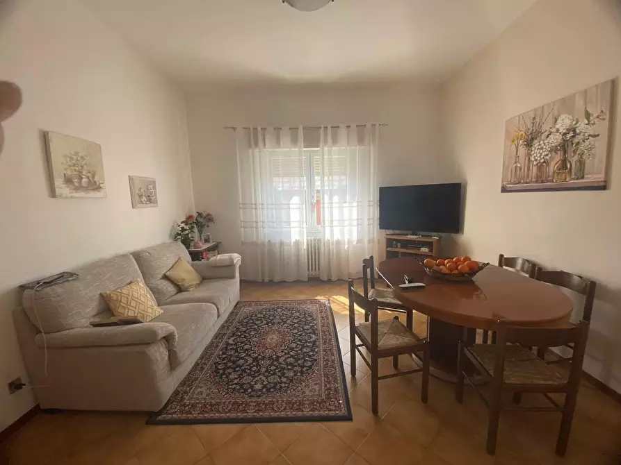 casa indipendente in vendita a Cecina