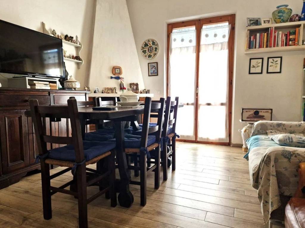 appartamento in vendita a Cecina