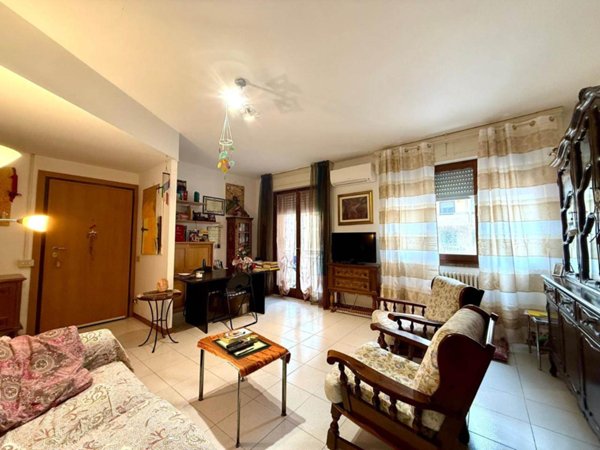 appartamento in vendita a Cecina