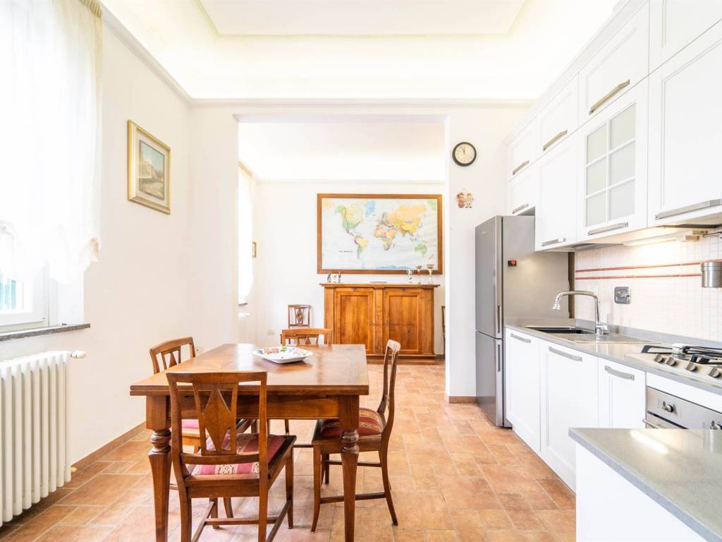 appartamento in vendita a Cecina