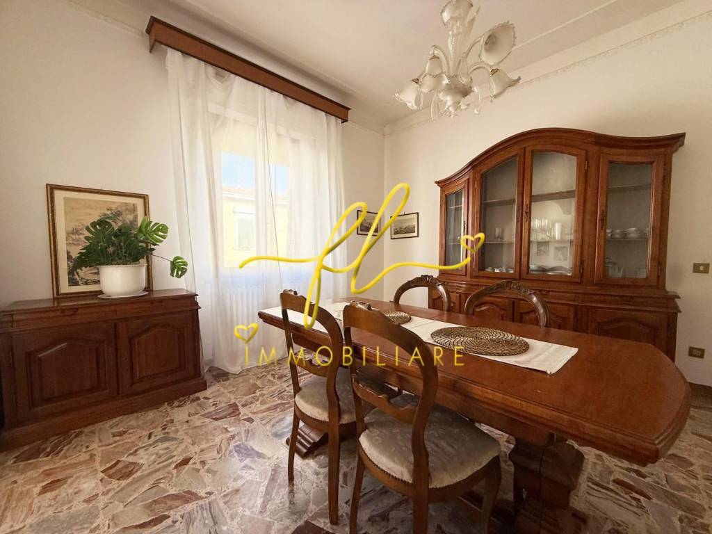 appartamento in vendita a Cecina