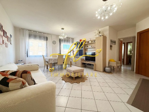appartamento in vendita a Cecina