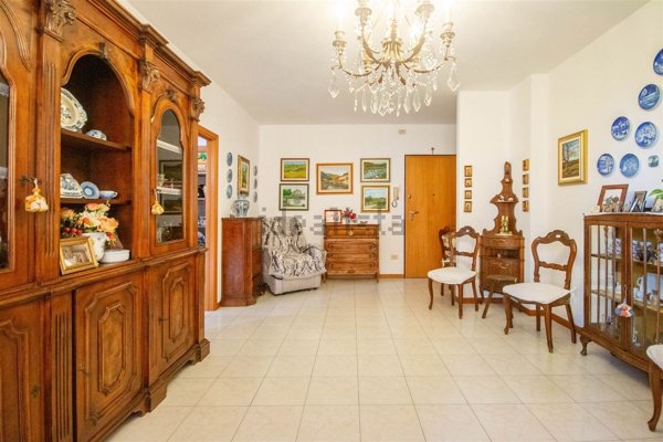 appartamento in vendita a Cecina