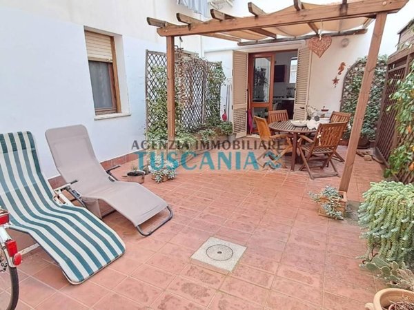appartamento in vendita a Cecina