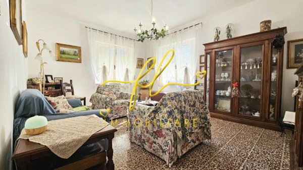 appartamento in vendita a Cecina