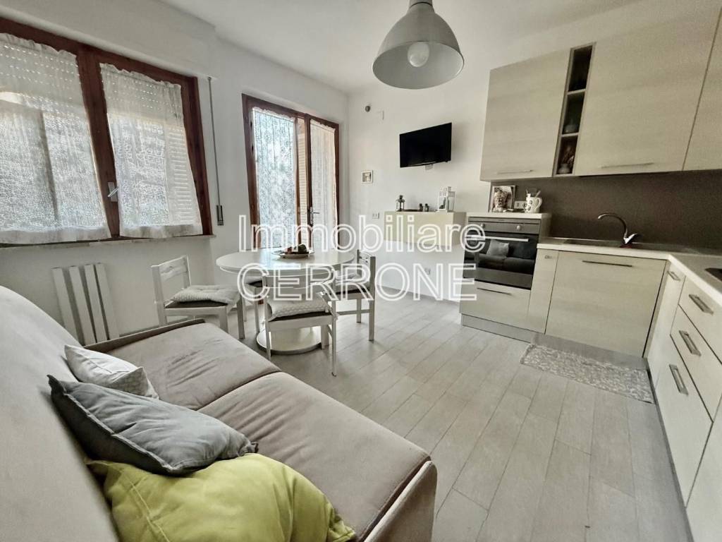 appartamento in vendita a Cecina