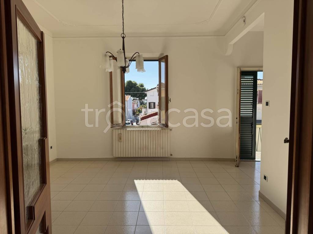 casa indipendente in vendita a Cecina