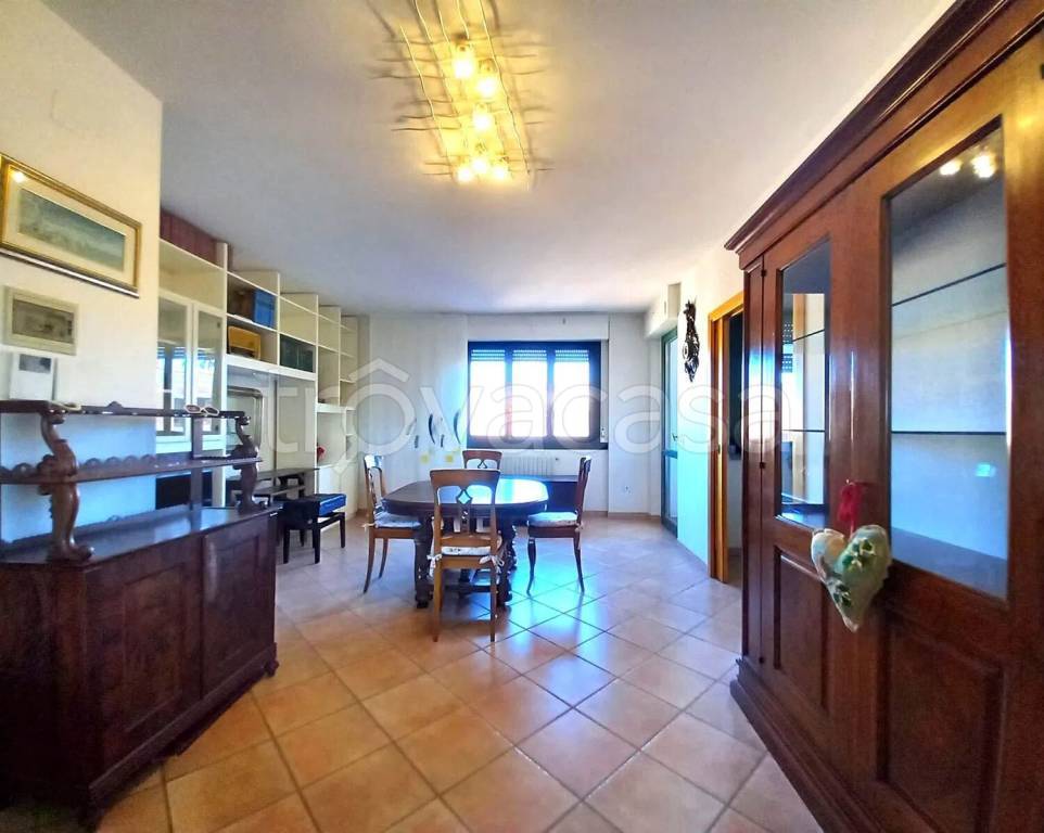 appartamento in vendita a Cecina
