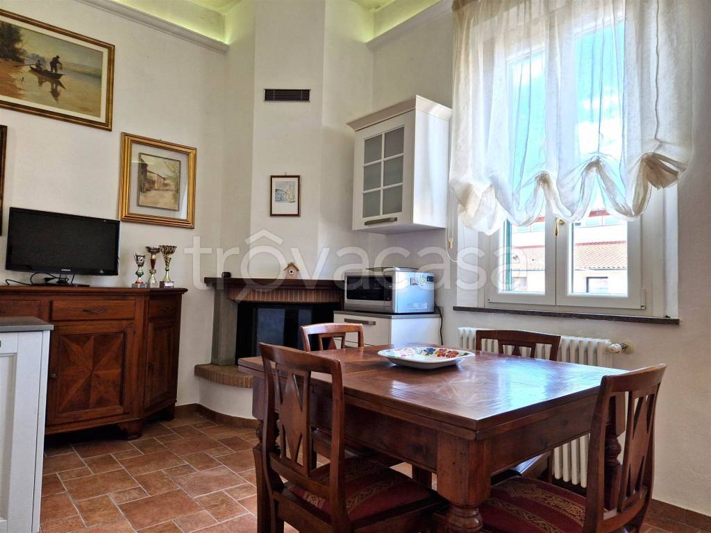 appartamento in vendita a Cecina