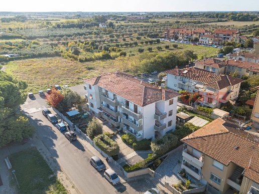 appartamento in vendita a Cecina