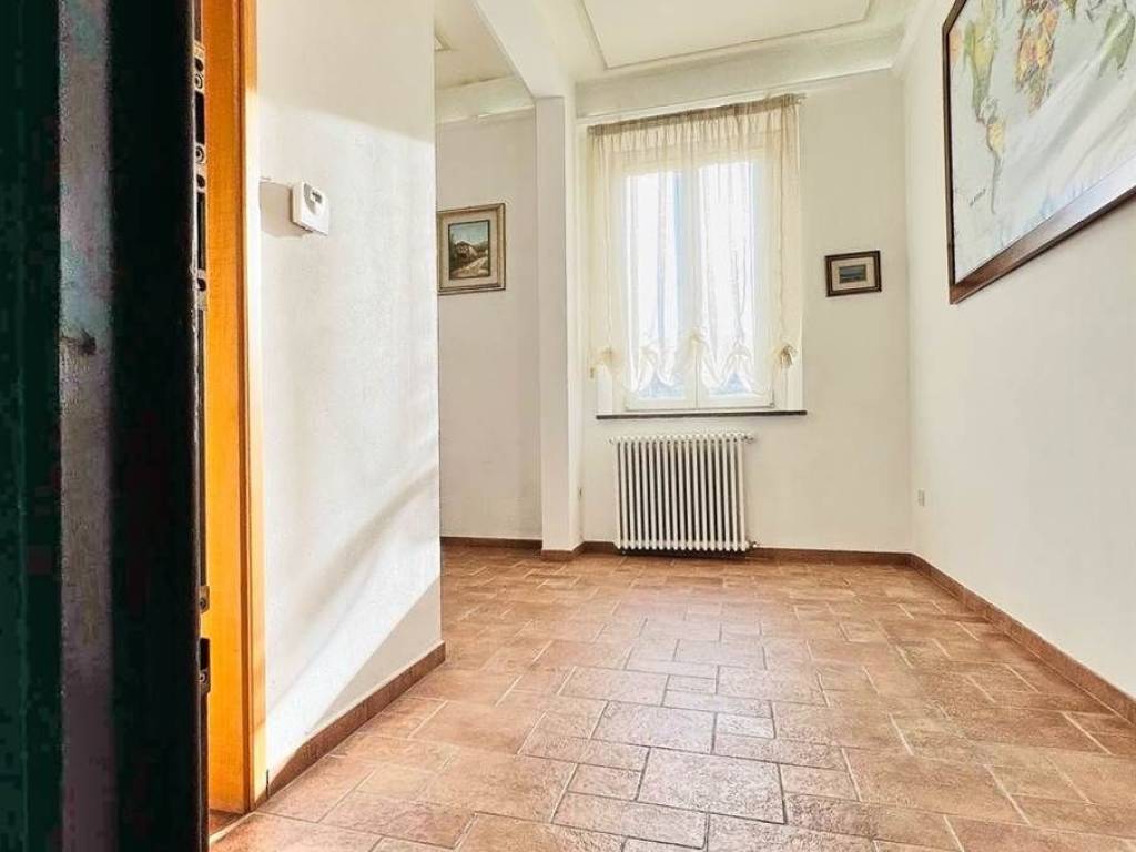 appartamento in vendita a Cecina