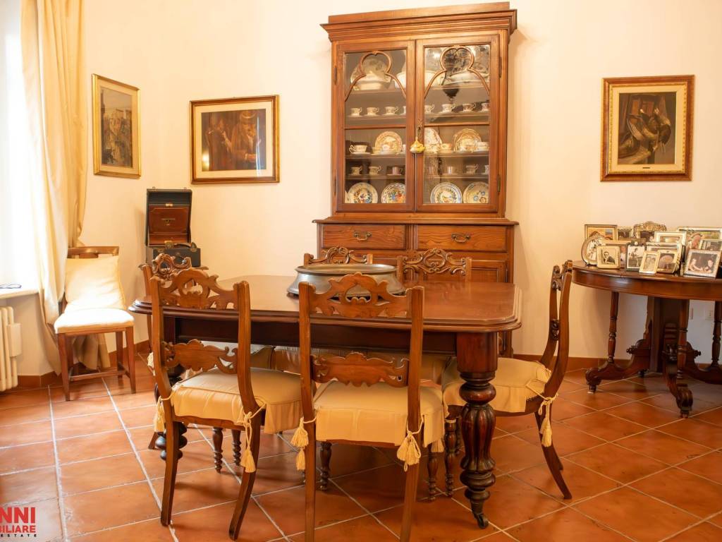 appartamento in vendita a Cecina