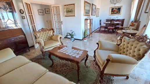 appartamento in vendita a Cecina