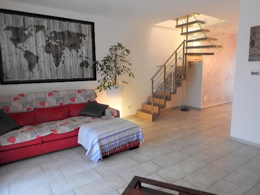 appartamento in vendita a Cecina