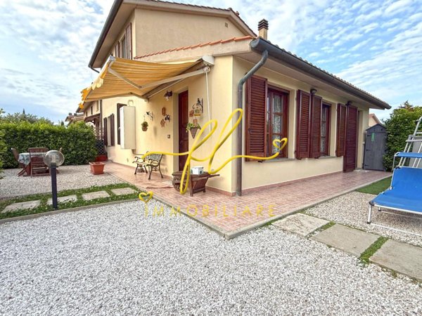 appartamento in vendita a Cecina