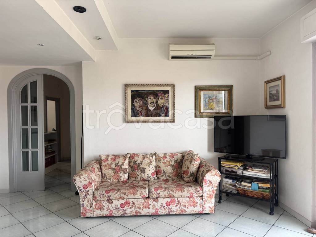 appartamento in vendita a Cecina