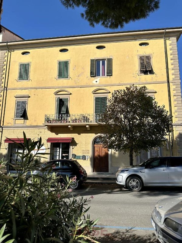 appartamento in vendita a Cecina