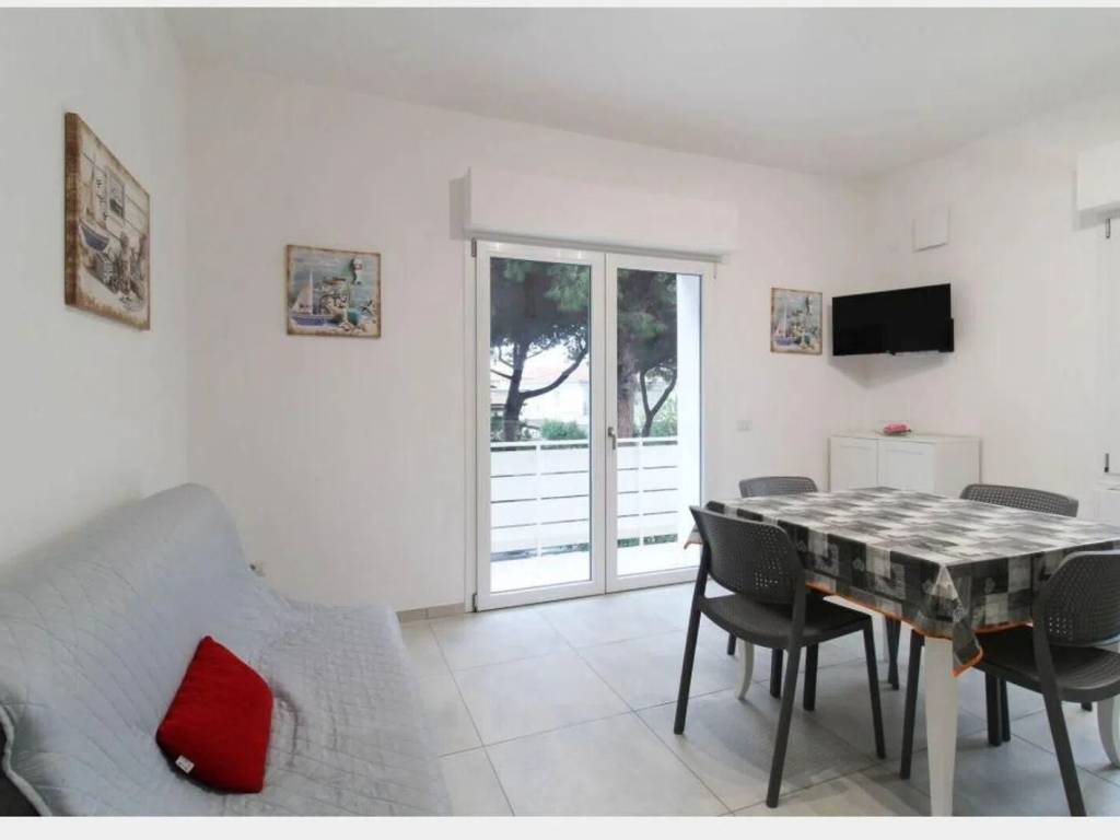 appartamento in vendita a Cecina