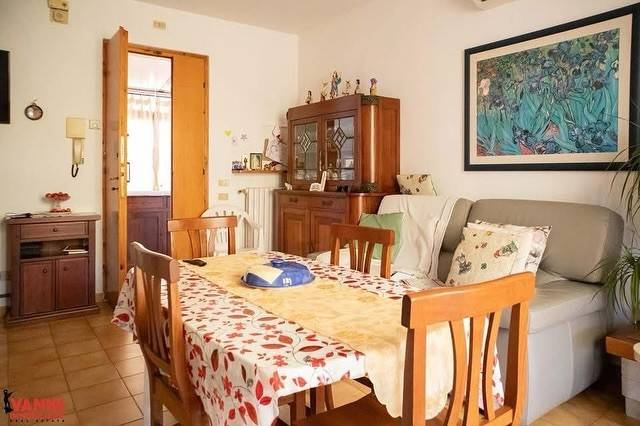 appartamento in vendita a Cecina