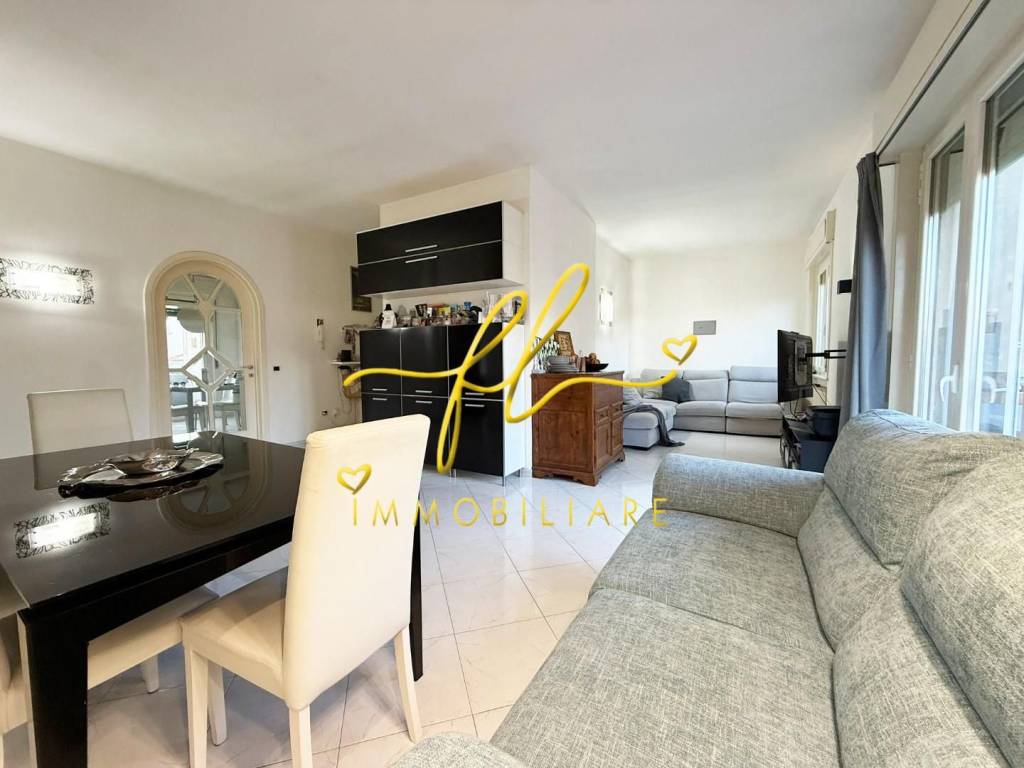 appartamento in vendita a Cecina