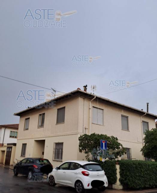 appartamento in vendita a Cecina