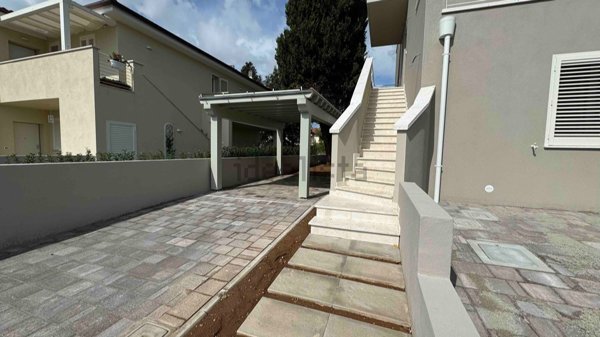 appartamento in vendita a Cecina