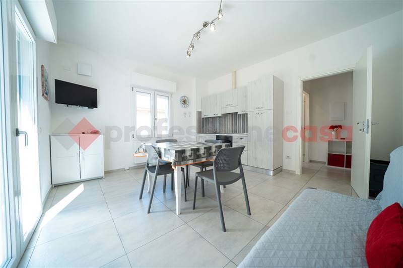 appartamento in vendita a Cecina