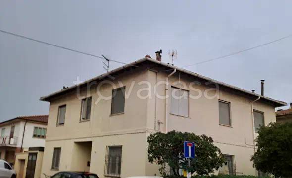 appartamento in vendita a Cecina